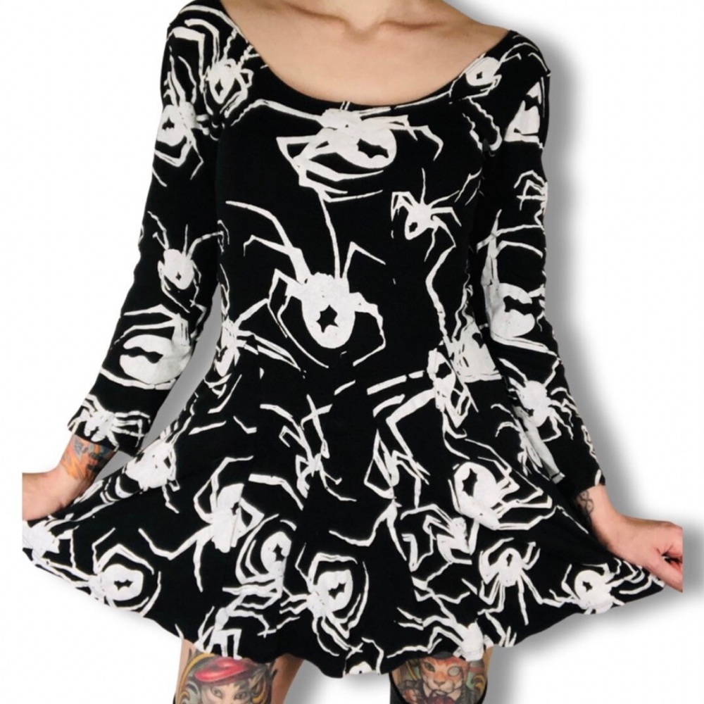 Vintage 90s Spider Novelty Print Cotton Mini Dress Betsey Johnson Style S M - Picture 5 of 9